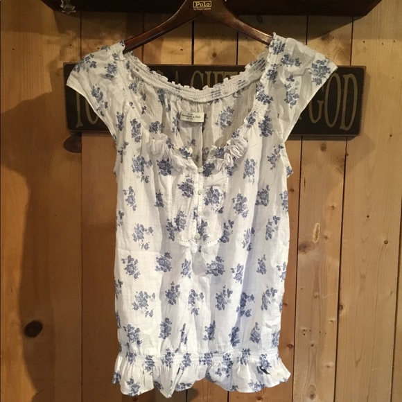 Abercrombie & Fitch Tops - A&F blouse